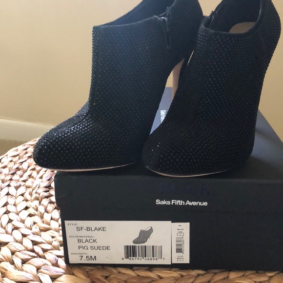 SAKS FIFTH AVENUE BLAKE BOOTIES. - Picture 8 of 8